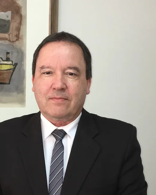 Dr. Carlos Alexandrino — OAB/SP 166.972